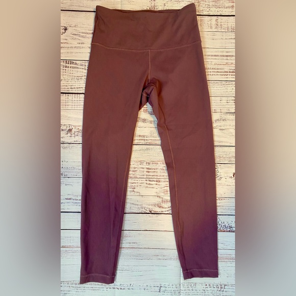 Ribbed, purple, Align Lululemon leggings - 7/8 length; size 6 - Picture 1 of 4